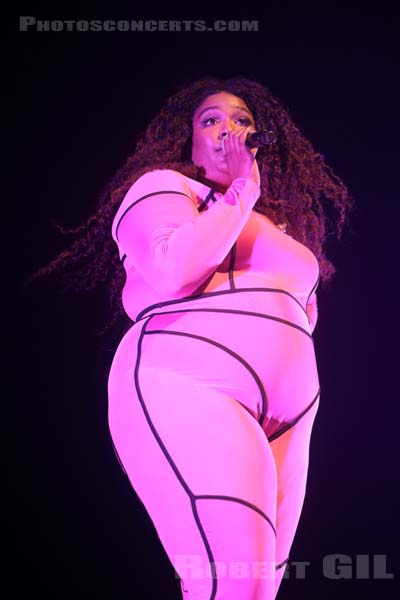 LIZZO - 2019-05-31 - NIMES - Paloma - Grande Salle - 